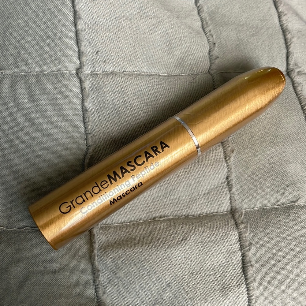 Grande Mascara